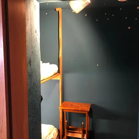 In & Out At Heinrich *