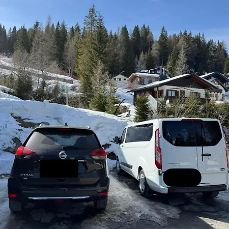 In & Out At Heinrich