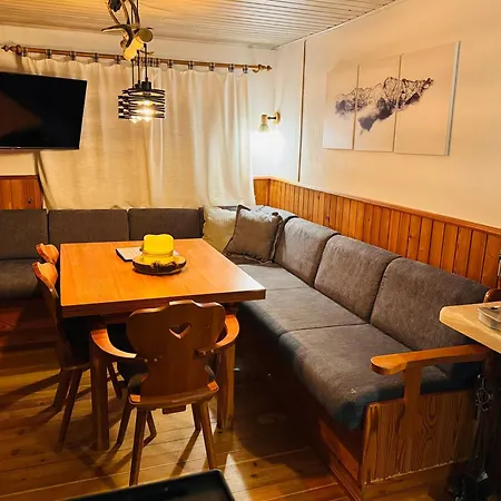 In&ski Out At Heinrich Appartement