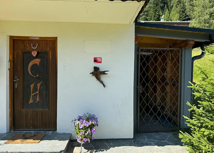 In & Out At Heinrich Apartament *